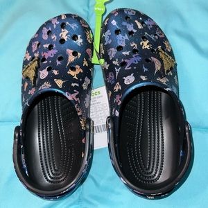 NWT Walt Disney World 50 Crocs